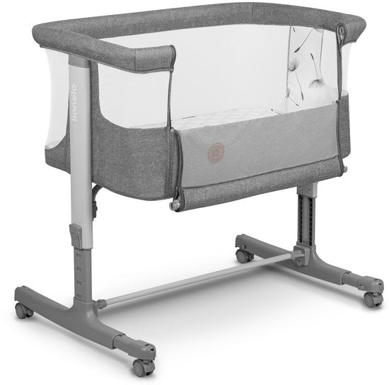Lionelo Aurora 3in1 Co-sleeper - Babybedje tot 9 kg - Meegroeibed - 4 wielen met rem - Campingbedje – Verstelbare Hoogte – Ademend Gaas – Inclusief Matras & Transporttas – Afneembare Bekleding