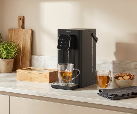 Tomado TWD2503B Heetwaterdispenser - Instant waterkoker - 2,5 liter - Digitaal display - Temperatuurinstelling - Afneembaar waterreservoir - Inclusief waterfilter