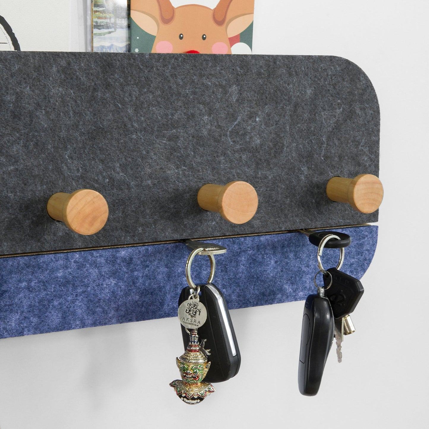 SoBuy Wandkapstok met 5 Haken - Bamboe en Vilt - Kledingrek Hal - 55x19x3cm