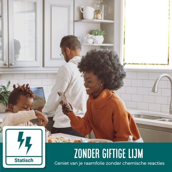 Homewell Raamfolie HR++ 70x300cm - Zonwerend & Isolerend - Anti inkijk - Statisch - Melkglas - Inclusief Rakel