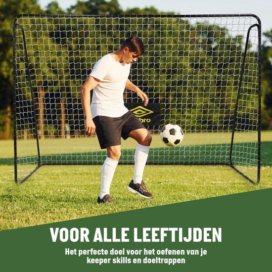 Umbro Voetbaldoel - Voetbal Goal 300 x 120 x 205 cm - Voetbalgoal Groot - Buitenspeelgoed voor Kinderen en Volwassenen - Snelle Montage - Voetbal Training Doel - Metaal - Zwart/ Geel