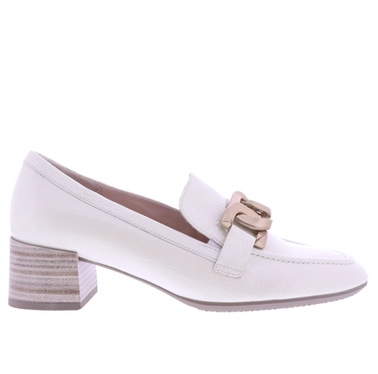 Gabor Pumps Wit Lakleer – Hakhoogte 4 cm – Maat 38.5