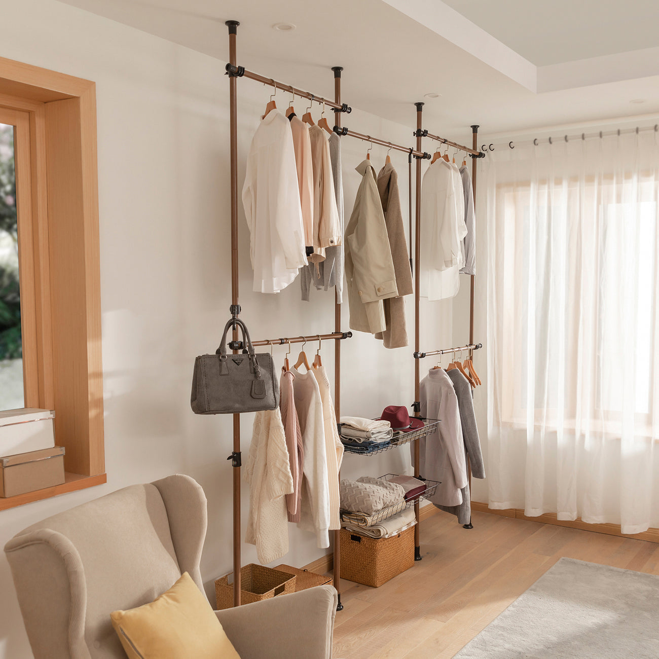 SoBuy Kledingrek - 4 Rekken - Verstelbaar - 305 x 5 x 270 cm - Bruin