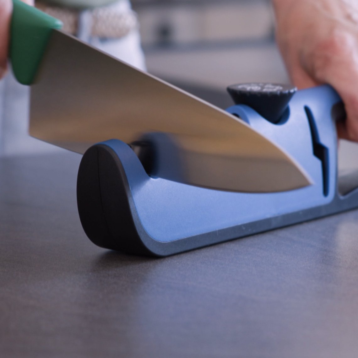 Livington BladeStar 3-in-1 Messenslijper - Instelbare Slijphoek - Drie Fasen Systeem - Voor Messen en Scharen