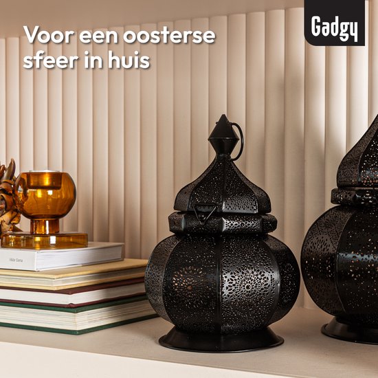Gadgy Oosterse Lantaarn - Marokkaanse Lantaarn Windlicht - Decoratie voor binnen - Tafellamp - Waxinelichthouders Woonkamer - Theelichthouder Cadeau - Metaal 26x18 CM
