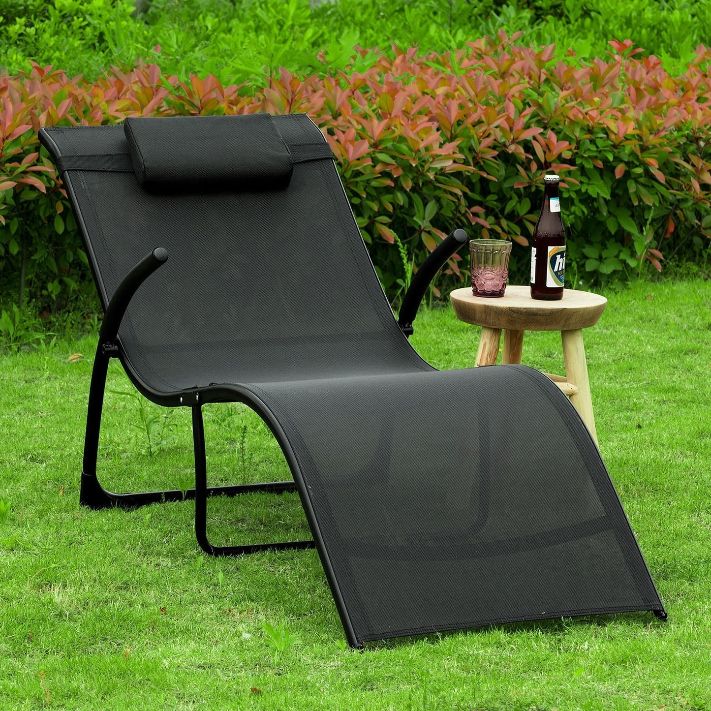 SoBuy Ligstoel met kussen - Opvouwbaar - Max. 150 kg - 173 x 60 x 69 cm - Zwart