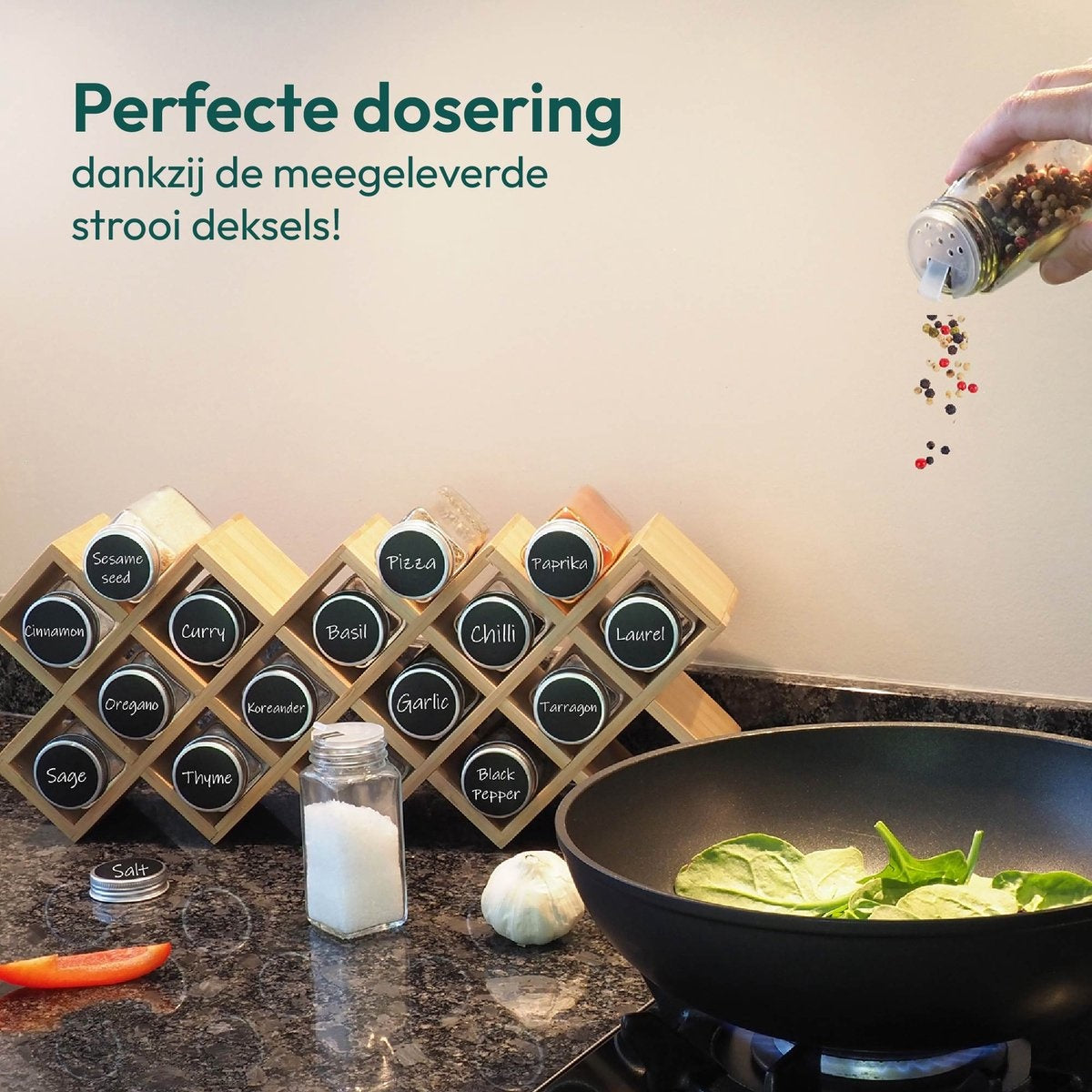 Gadgy Kruidenrek met 18 Glazen Kruidenpotjes met Strooideksel - incl. Labels en Marker - Bamboe - Hout - 43 x 18cm