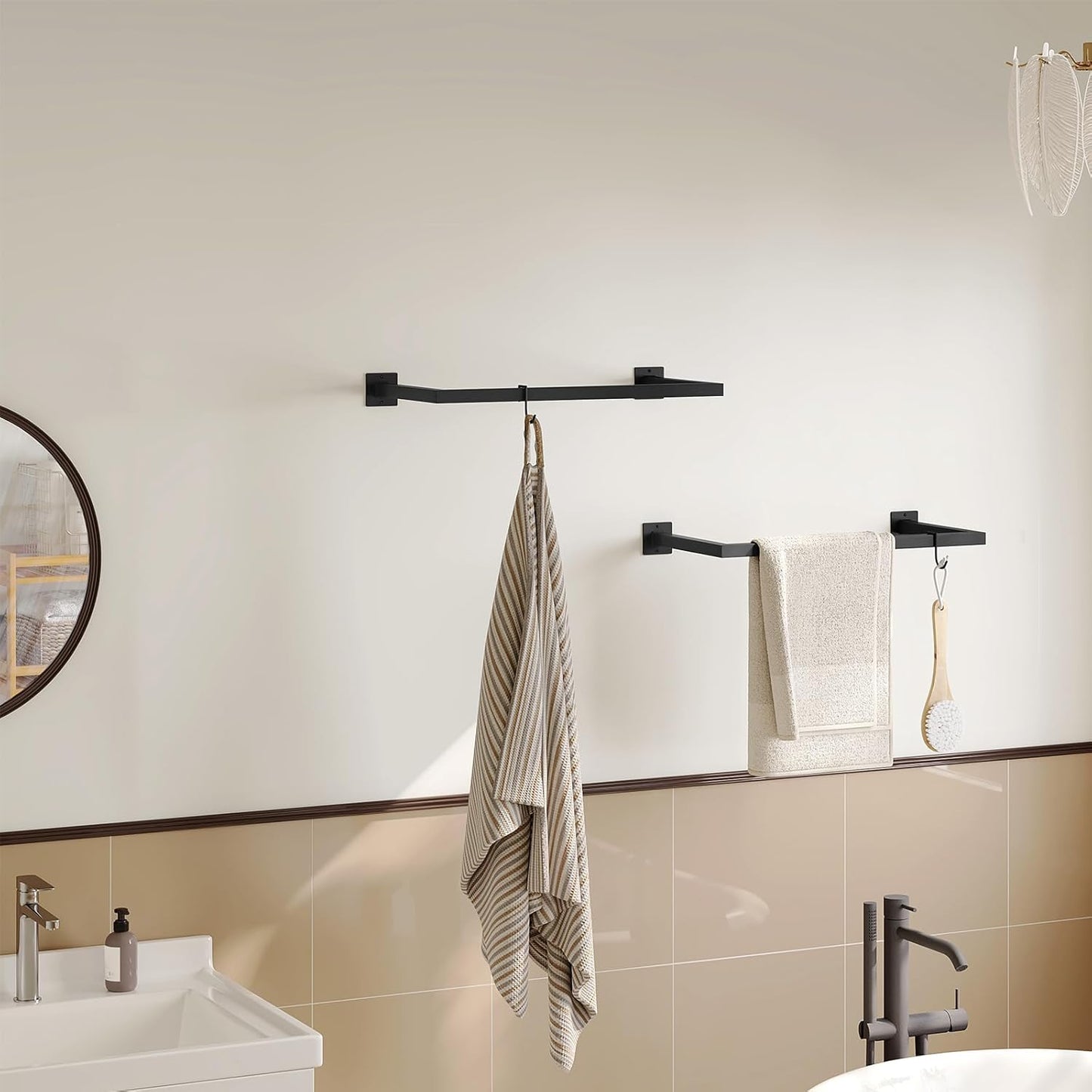 eSituro Wandkledingrek Zwart – Industrieel Kledingrek voor aan de Muur - 50 kg - 64 x 6,5 x 30 cm