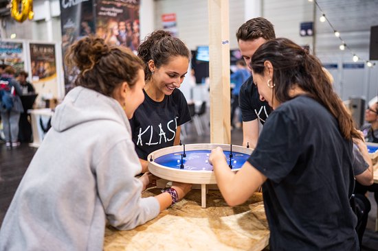 Klask 4 spelers bordspel - Magnetisch spel - Bordspellen Volwassenen en Kinderen