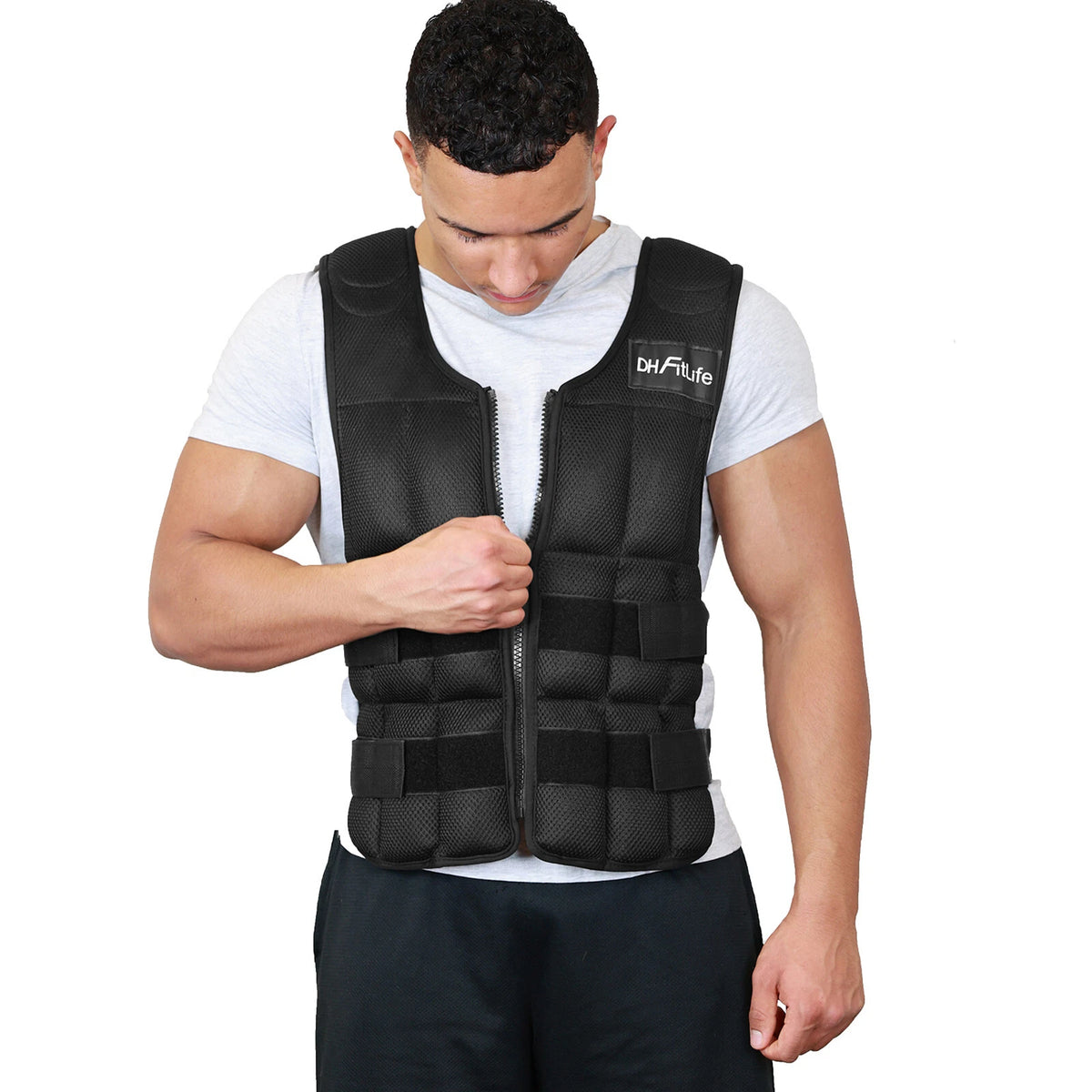 DH FitLife Verstelbaar Gewichtvest - 1 tot 20 kg - 38 Uitneembare Gewichtsblokken - 48 x 62 cm - Zwart