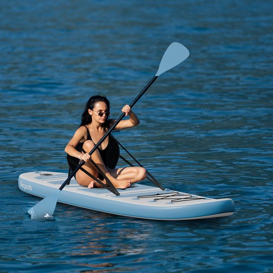 LifeGoods PaddlePro SUP Board - met Zitje - Opblaasbaar Paddle Board - Complete Set - Max. 135KG - 320x81cm - Wit/Sky Blue