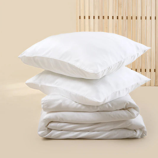 Sjumo – Tencel Sateen Dekbedovertrek – 240x220 cm – Fresh White Tencel & Katoen-Satijn – Hoogwaardige Glans & Zijdezacht – Antiallergisch & Ademend – Inclusief 2 Gratis Kussenslopen