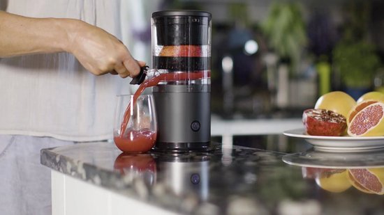 Livington JuiceBoost - draagbare sapcentrifuge op batterijen - 250 ml opvangbak - snoerloos - kleine sapcentrifuge - sapcentrifuge om mee te nemen - slow juicer voor fruit en groenten - vruchtensap