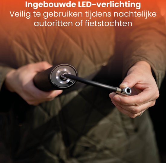 QLT Draadloze Luchtcompressor met LED Verlichting - Elektrische pomp - Inclusief USB-Oplaadkabel en 4 Opzetstukken - 10,3 Bar - LCD-display - Zwart