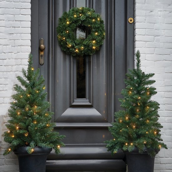 Black Box Trees Norton Kerstboom en Kerstkrans Set - 2 Kunstkerstbomen en 1 Krans met LED Verlichting - Groen