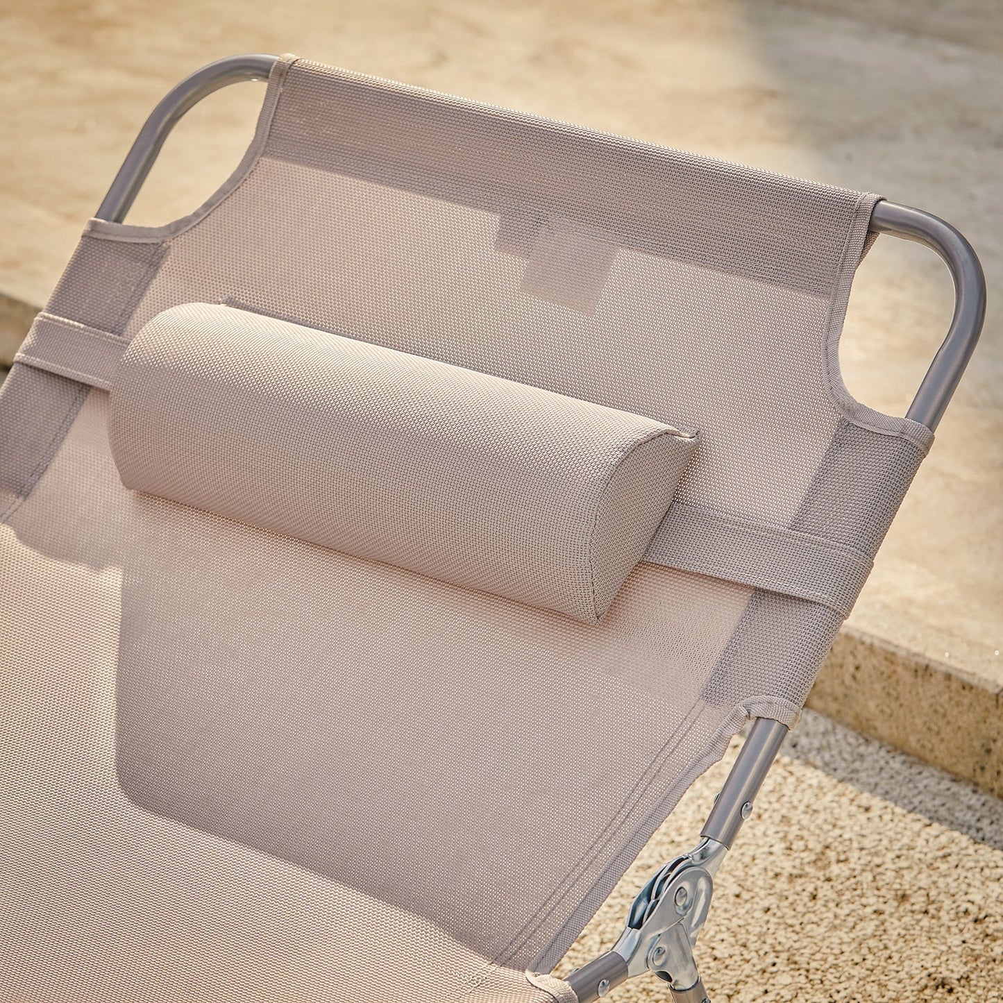SoBuy Ligbed - Opvouwbaar - Max. 120 kg - 195 x 63 x 30 cm - Wit