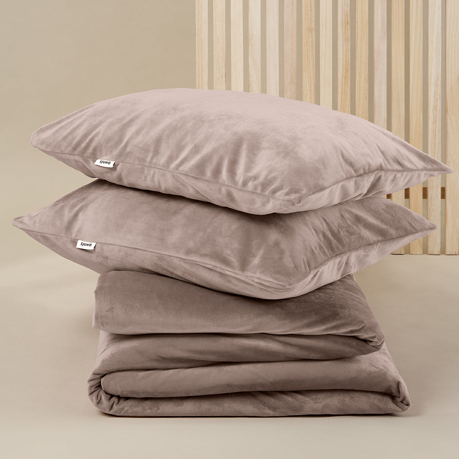Sjumo Silky Smooth Dekbedovertrek Classic Taupe - 240x220 cm - Inclusief 2 Kussenslopen 60x70 cm
