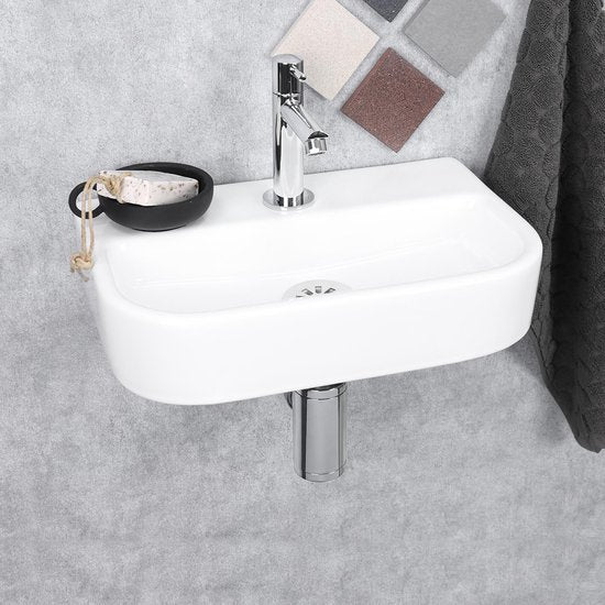 Differnz Ovale Small Fonteinset - Wasbak Natuursteen - Zwart - Rechte Kraan - Chroom - Standaard Greep - 38 x 24 x 8 cm