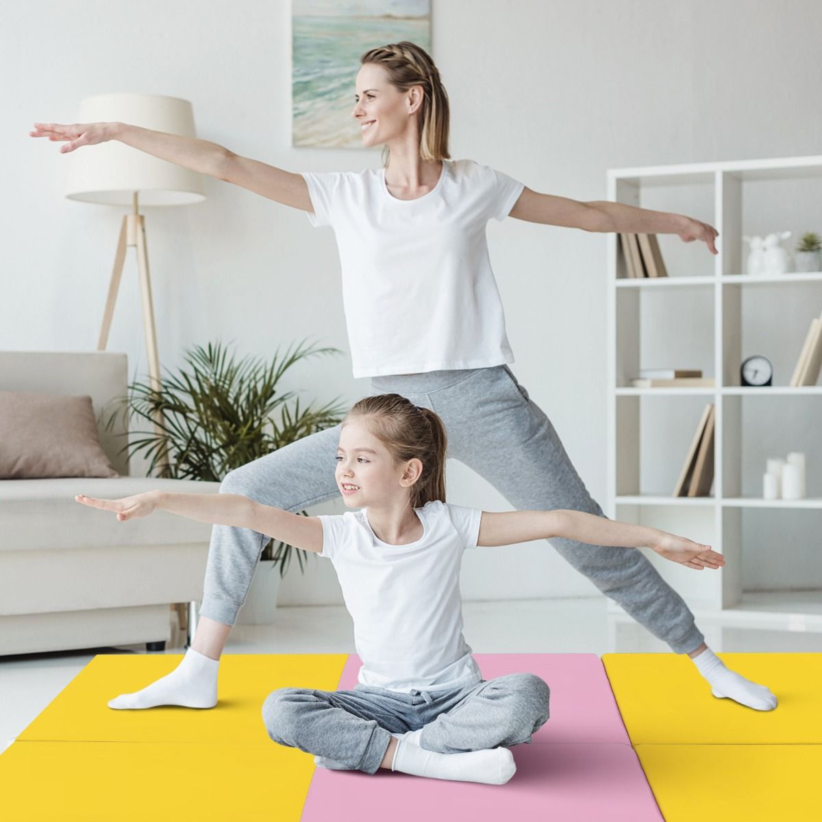 Coast Gymnastiekmat - 3-Laags - Opvouwbaar - Antislip - 180 x 60 x 5 cm - Geel met Roze