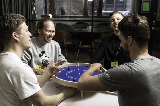 Klask 4 spelers bordspel - Magnetisch spel - Bordspellen Volwassenen en Kinderen