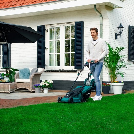VONROC Grasmaaier 1300W en Grastrimmer 300W – Complete set – 32 cm maaibreedte - Drie instelbare maaihoogtes: 30/50/70 mm - Incl. 30L Opvangbak