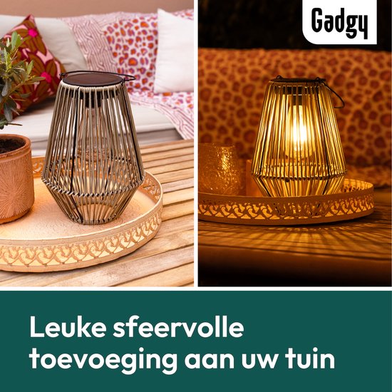 Gadgy Solar Tuinverlichting Rattan Beige - Tuinverlichting op Zonne Energie - Solar Tafellamp met USB-aansluiting - Buitenlamp Tuinbeeld - Tuinlantaarn met Dag/Nacht Sensor - Verlichting voor Buiten - Lantaarn Tuin