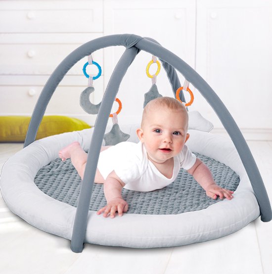 FUEGOBIRD - Babyspeelmat - Luxe gym met boog - Kleurrijke interactieve grijpspeeltjes - Geweldige geluiden - Ontwikkelingsspeelmat voor baby's vanaf 2 maanden - Speelmat van hoge kwaliteit - Speelmat in geschenkdoos