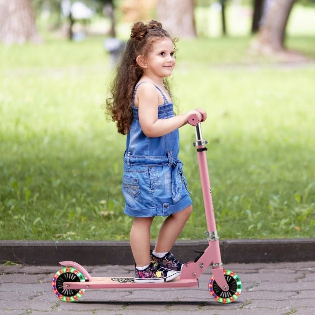Coast Kinderstep - Twee Wiel Kick Scooter met Knipperende Wielen - Verstelbaar Stuur & Achterrem - Staan & Rijden - Roze