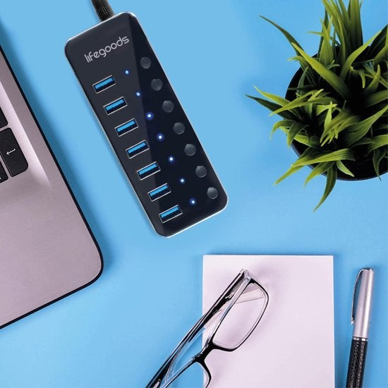 Auronic USB Hub 3.0 - USB Splitter met 7 Poorten - met Voeding - 5 GBPs - Led Indicatie - Zwart