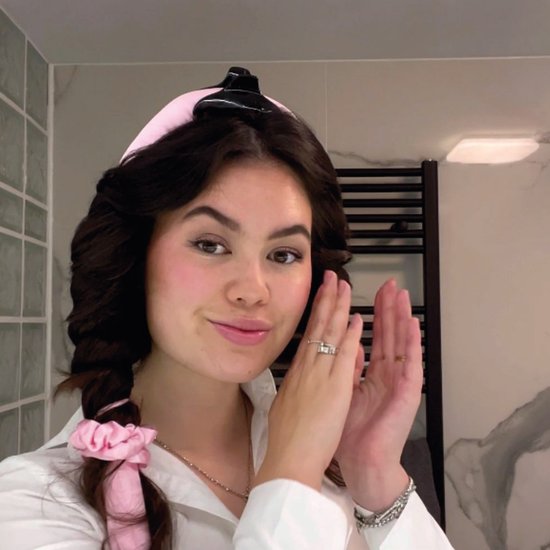 Soft & Silky Heatless curls - Satin - Incl. 2 scrunchies en 1 haarklip - Haarrollers - Krulspelden - Krullen zonder hitte - Haarkruller - Krullend haar producten