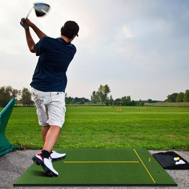 Coast Golf Tee Mat – Inclusief 2 Rubberen Tees & 2 Uitlijnstangen – 6 Tee Posities – 152 x 117 cm – Groen