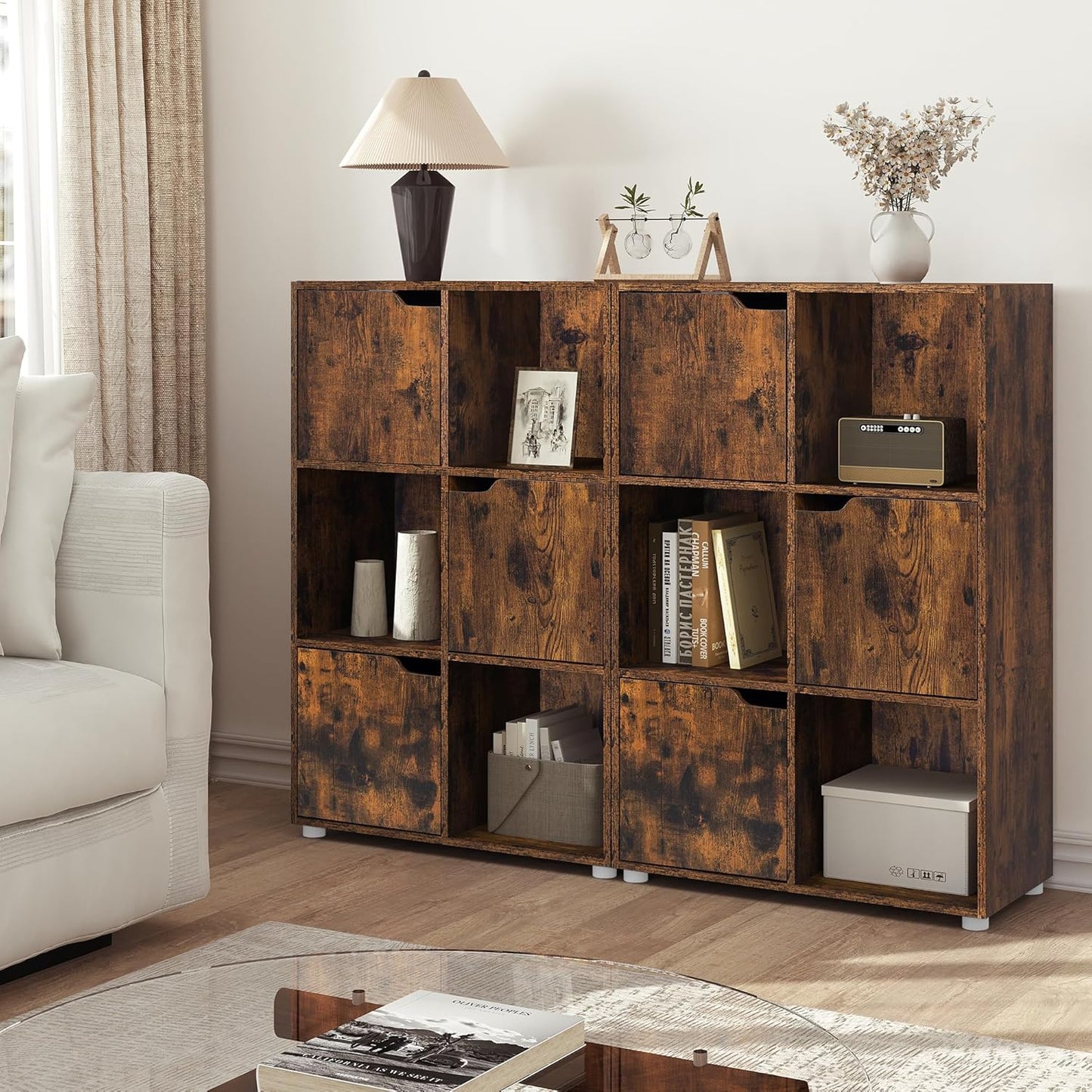 Woltu 6-Vaks Boekenkast met Deuren - Rustiek Bruin - 59,6 x 29 x 91 cm - Opbergkast met 6 Compartimenten voor Woonkamer, Kantoor en Slaapkamer