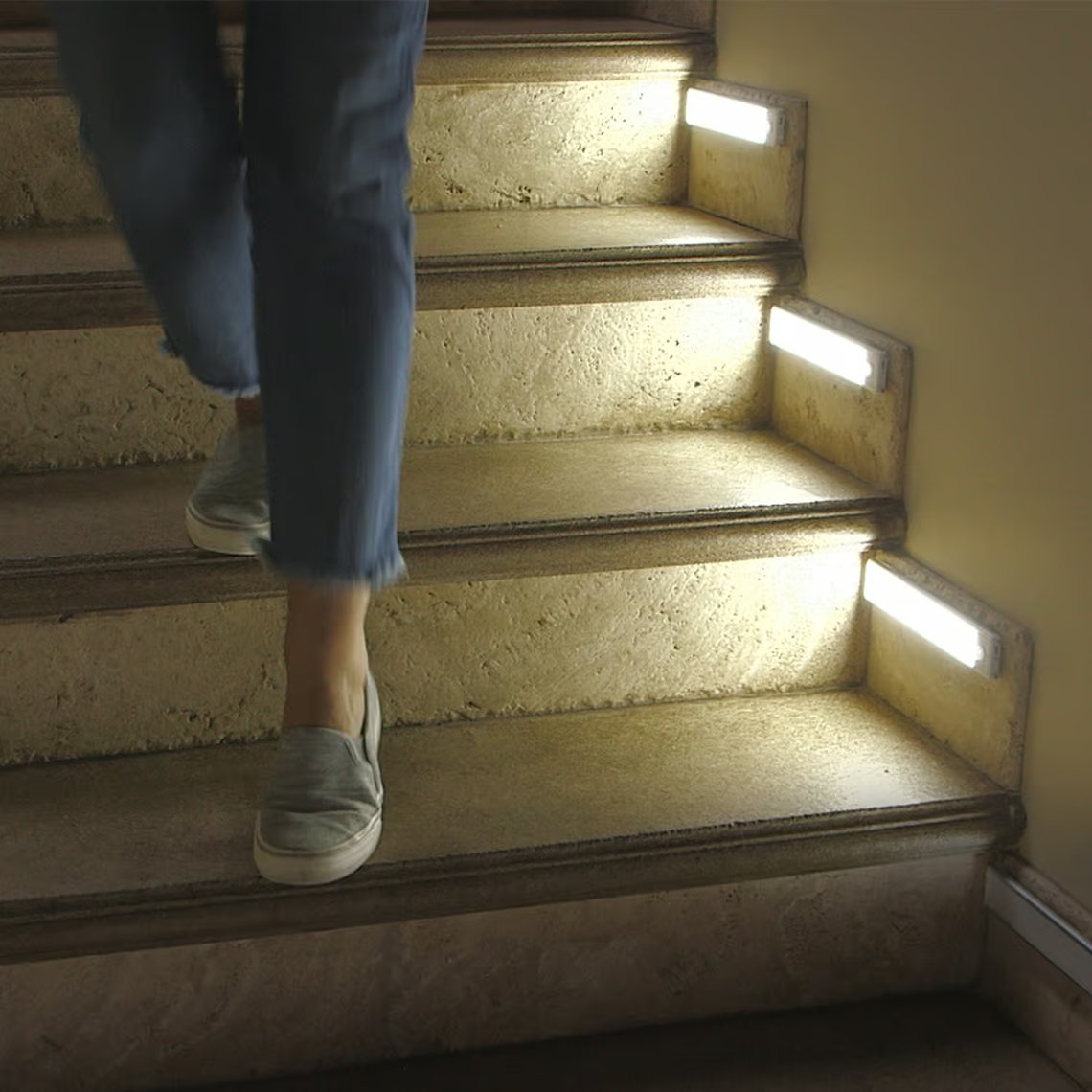 HandyLUX Slim Bright LED Lichtstrip - Magnetisch Bevestigbaar - Met Bewegingssensor - Draadloos Gebruik