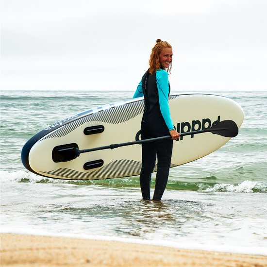 LifeGoods PaddlePro SUP Board Pro - Pro Set - Opblaasbaar Paddle Board - Max. 150KG - 320x81cm - Zwart/Wit