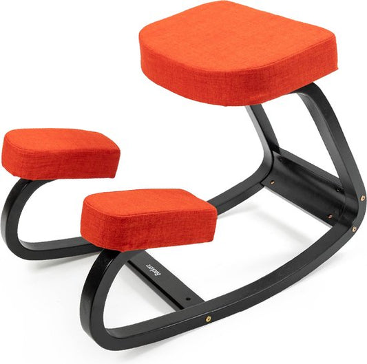 Backerz® Kniestoel - Ergochair - Ergonomische werkkruk en Bureaustoel - Werkkruk - Max 130 kg - Zwart gelakt Hout, Rood Linnen