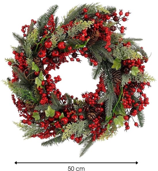 Mica Decorations Norah Kerstkrans met Dennenappels - Kerstversiering met Traditionele Look - Deurkrans voor in de Hal of bij de Voordeur - H13 x Ø50 cm - Rood en Groen