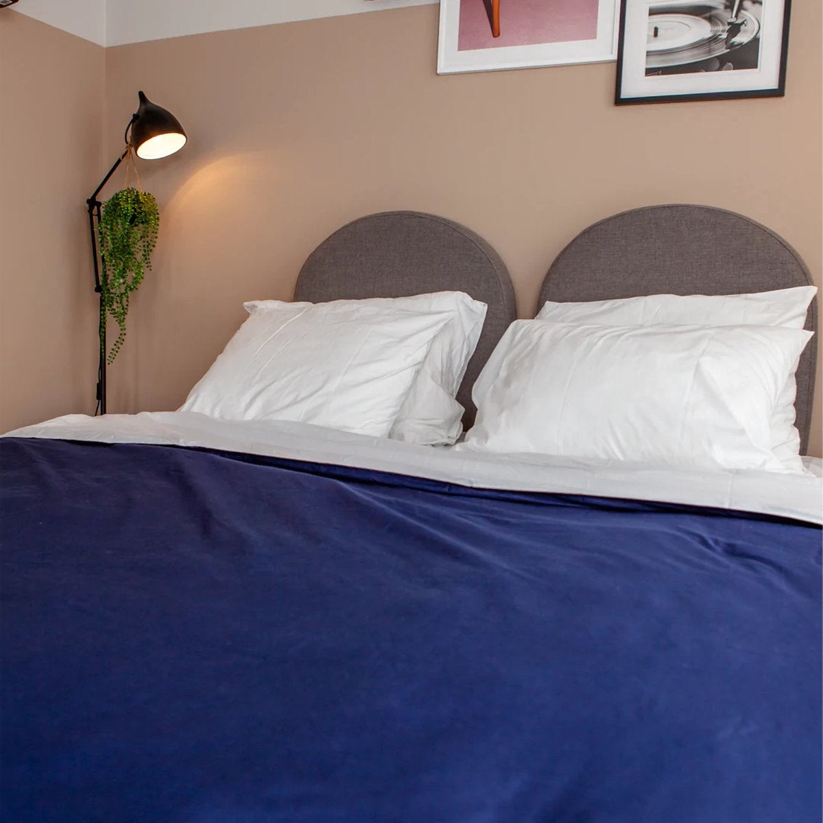 Kalm 4-Seizoens Duvet cover 2 Persoons - Verzwaringsdeken hoes - 200x220 cm - Luchtig & Ademend - Wit & Navy Blauw