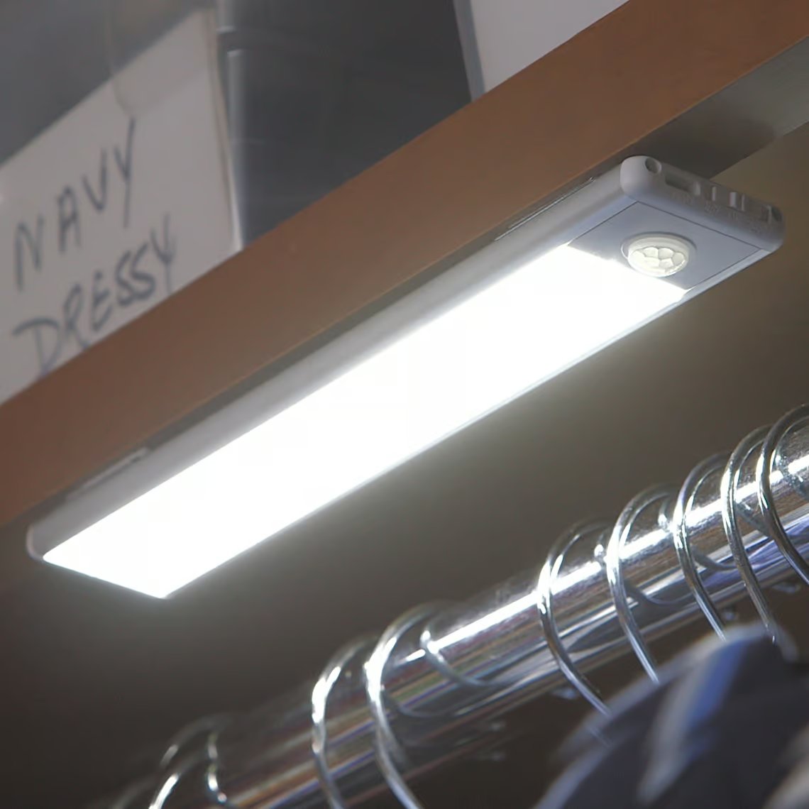 HandyLUX Slim Bright LED Lichtstrip - Magnetisch Bevestigbaar - Met Bewegingssensor - Draadloos Gebruik