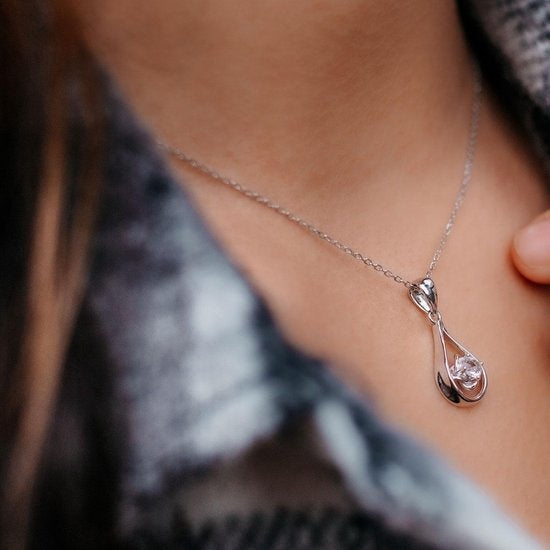 Yolora Dames Ketting met Kalpa Camaka Kristal Hanger - Zilver kleurig - 18K Witgoud Verguld - Cadeauverpakking - Moederdag Cadeautje