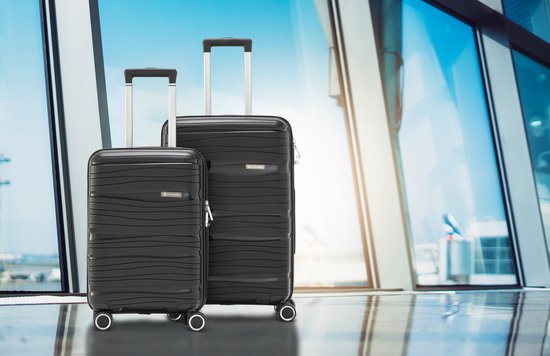 SC Travelin' Charm – 28-inch Grote Reiskoffer - Cijferslot - 41x24x69 cm - 98L - Lichtgewicht, Waterdicht & Duurzaam - Zwart