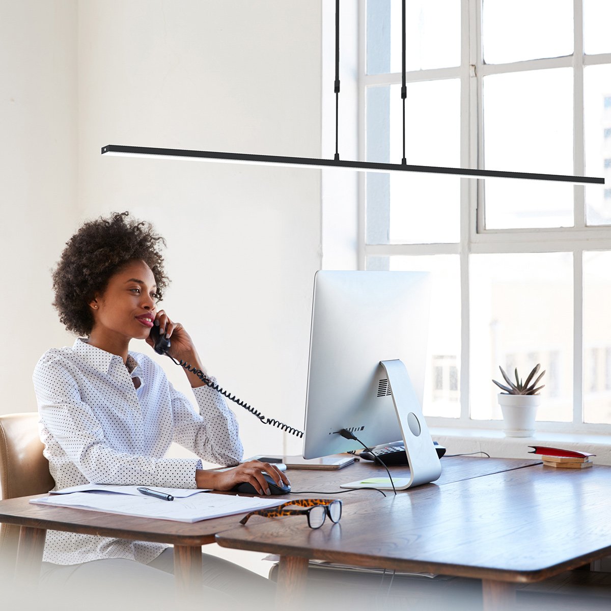 Verstelbare hanglamp Zelena – 2-lichts – Kunststof / Metaal – 155 cm – In hoogte verstelbaar tot 117 cm – Modern design – Zwart