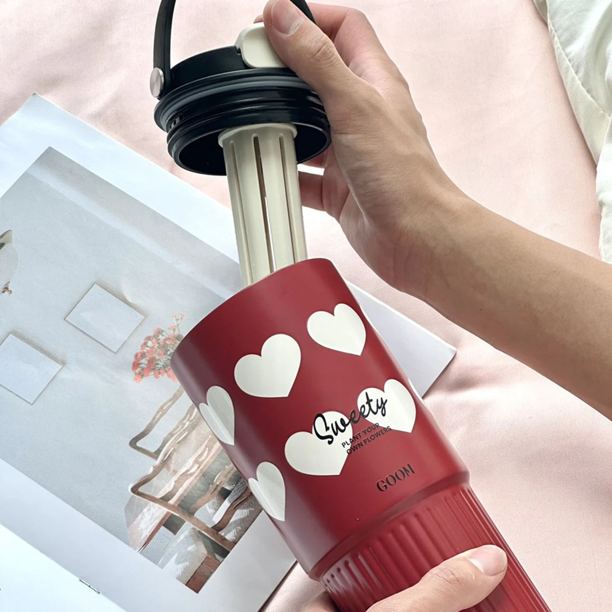 GOOM Worth-serie Drinkbeker - 780 ml - Rood - RVS - Met Theescheider en Draaggreep