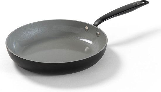 BE Living Essential Koekenpan - Ø 24 cm - Keramisch - PFAS vrij - Inductie - Zwart