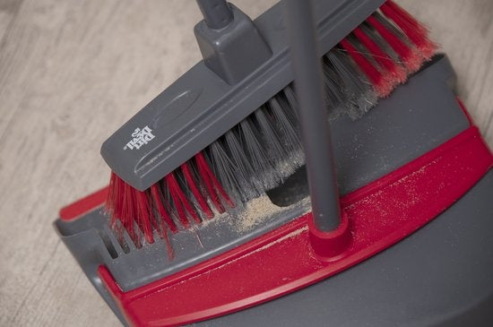 Dirt Devil Stoffer en Blik met Lange Steel - Stoffer & Blik Set - Schoonmaaktanden - Zachte Grip - Grijs / Rood