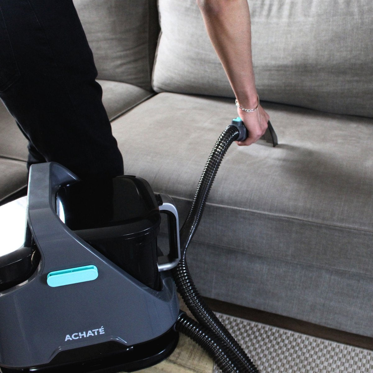 Achaté 3-in-1 Vlekkenreiniger – 650 W – 1200 ml – Grijs.