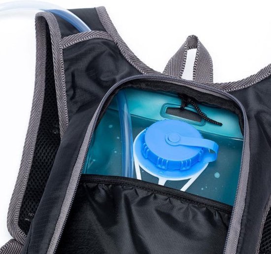 Drinkrugzak met Drinksysteem - Inclusief Waterzak van 2 Liter - Zwart