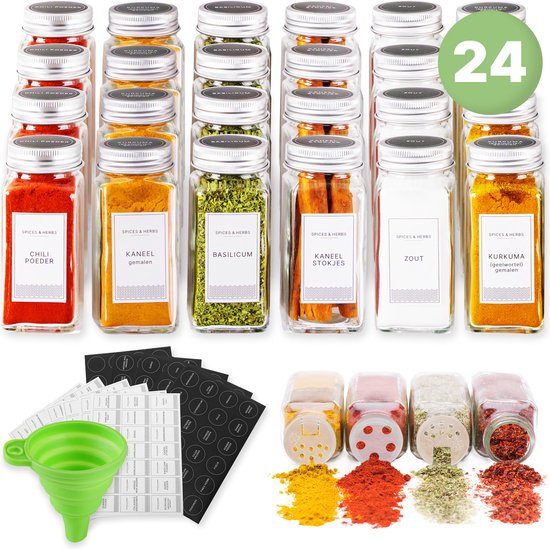 S.old - 24 Glazen Kruidenpotjes vierkant met Deksel - Kruidenstrooier - Complete set met Strooideksels, Voorbedrukte Stickers en Trechter - Inhoud 120 ml - 10,5 x 4,3 cm