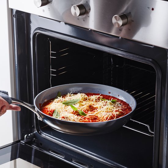 Greenpan Venice Pro Aluminium Koekenpan Ø 28cm – PFAS-vrij - Inductie – Ovenbestendig tot 220°C – Vaatwasserbestendig – Snelle opwarming – RVS handgrepen - Zwart
