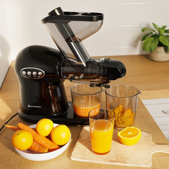 KitchenBrothers Slowjuicer XL - Juicer - Groenten en Fruitpers - 43 mm en 70 mm invoer - 500 ml - Zwart