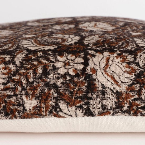 Mica Decorations Arkansas Sierkussen - L50 x H50 cm - Donkerbruin